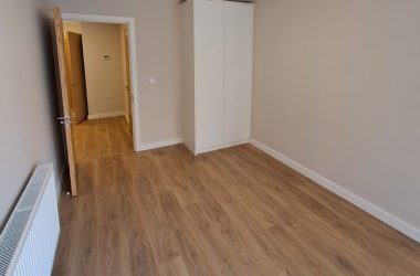One-bed bedroom 2